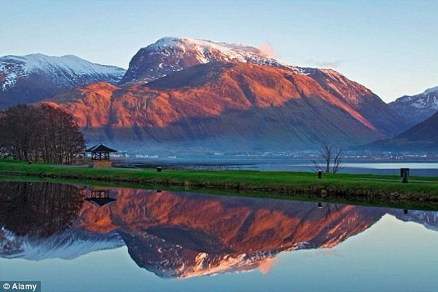 Mizpah Bed & Breakfast Near Ben Nevis Highlands Ройбридж Екстериор снимка