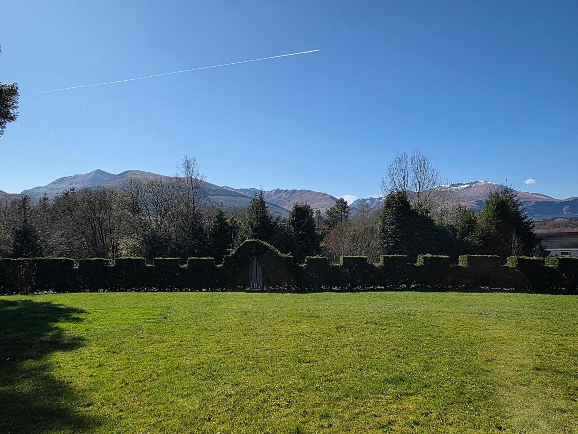 Mizpah Bed & Breakfast Near Ben Nevis Highlands Ройбридж Екстериор снимка