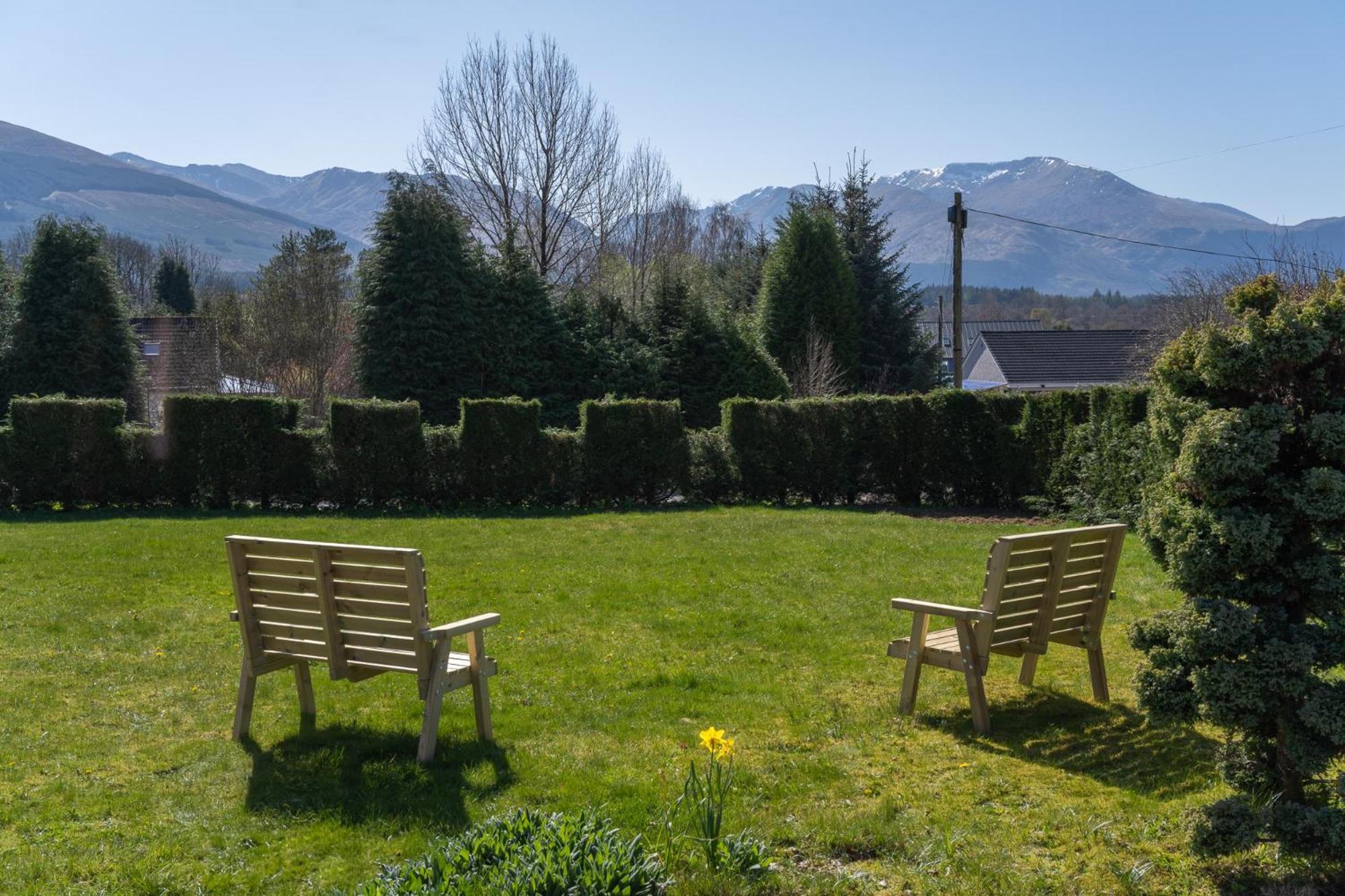Mizpah Bed & Breakfast Near Ben Nevis Highlands Ройбридж Екстериор снимка