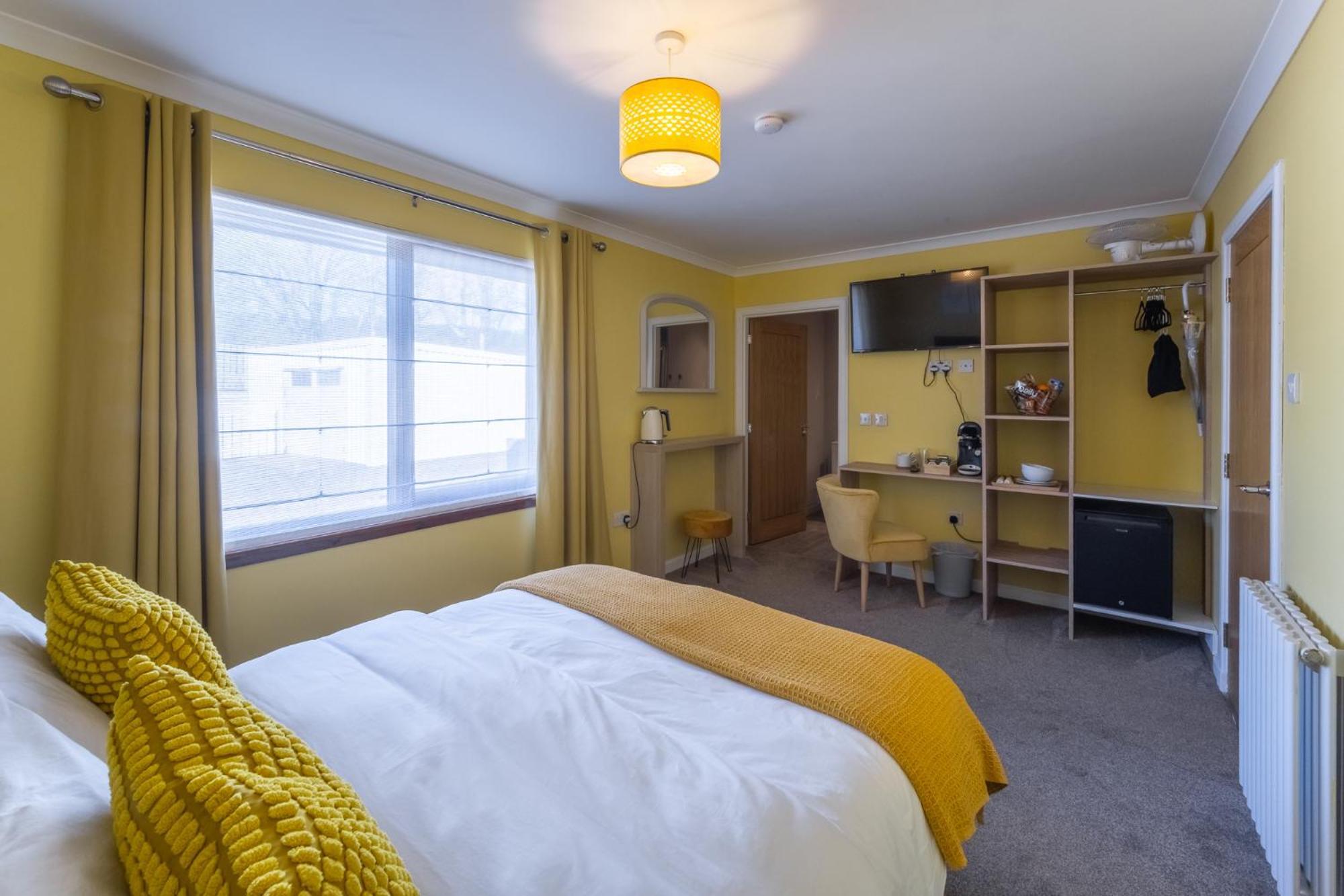 Mizpah Bed & Breakfast Near Ben Nevis Highlands Ройбридж Стая снимка